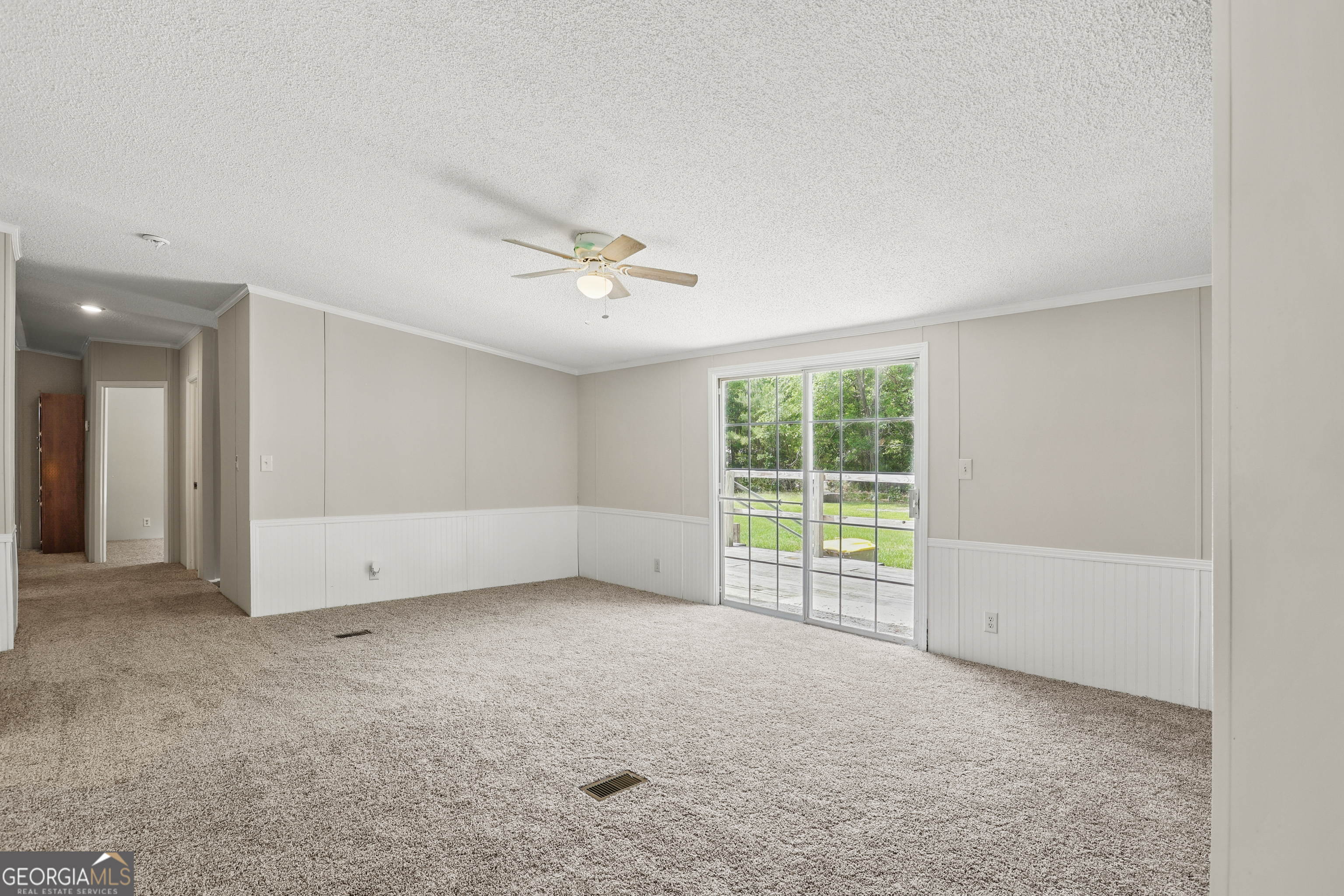 2830 Rincon-Stillwell Road Rincon, GA 31326 - Photo 16 of 52 a view of an empty room with a window