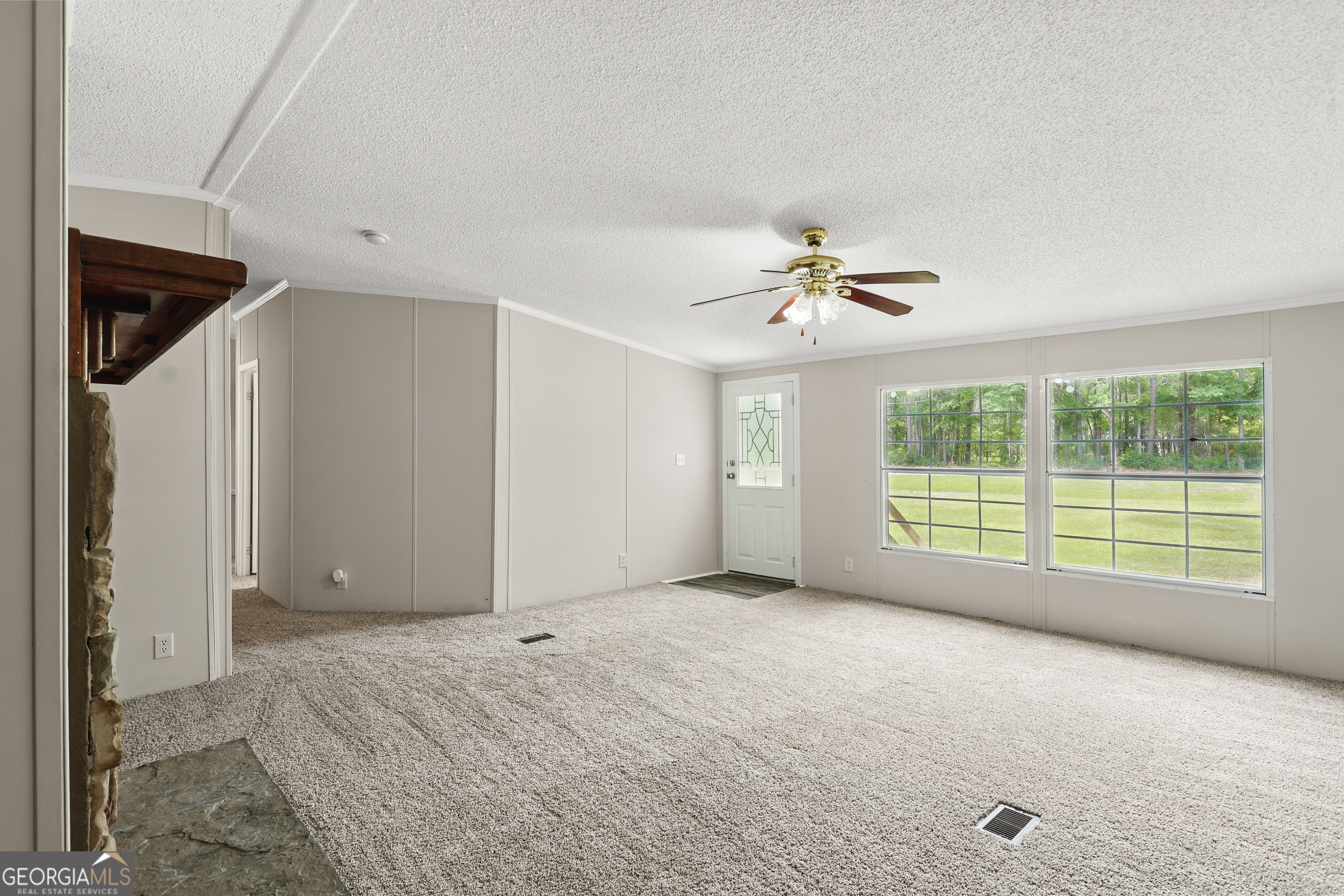 2830 Rincon-Stillwell Road Rincon, GA 31326 - Photo 22 of 52 a view of an empty room with a window