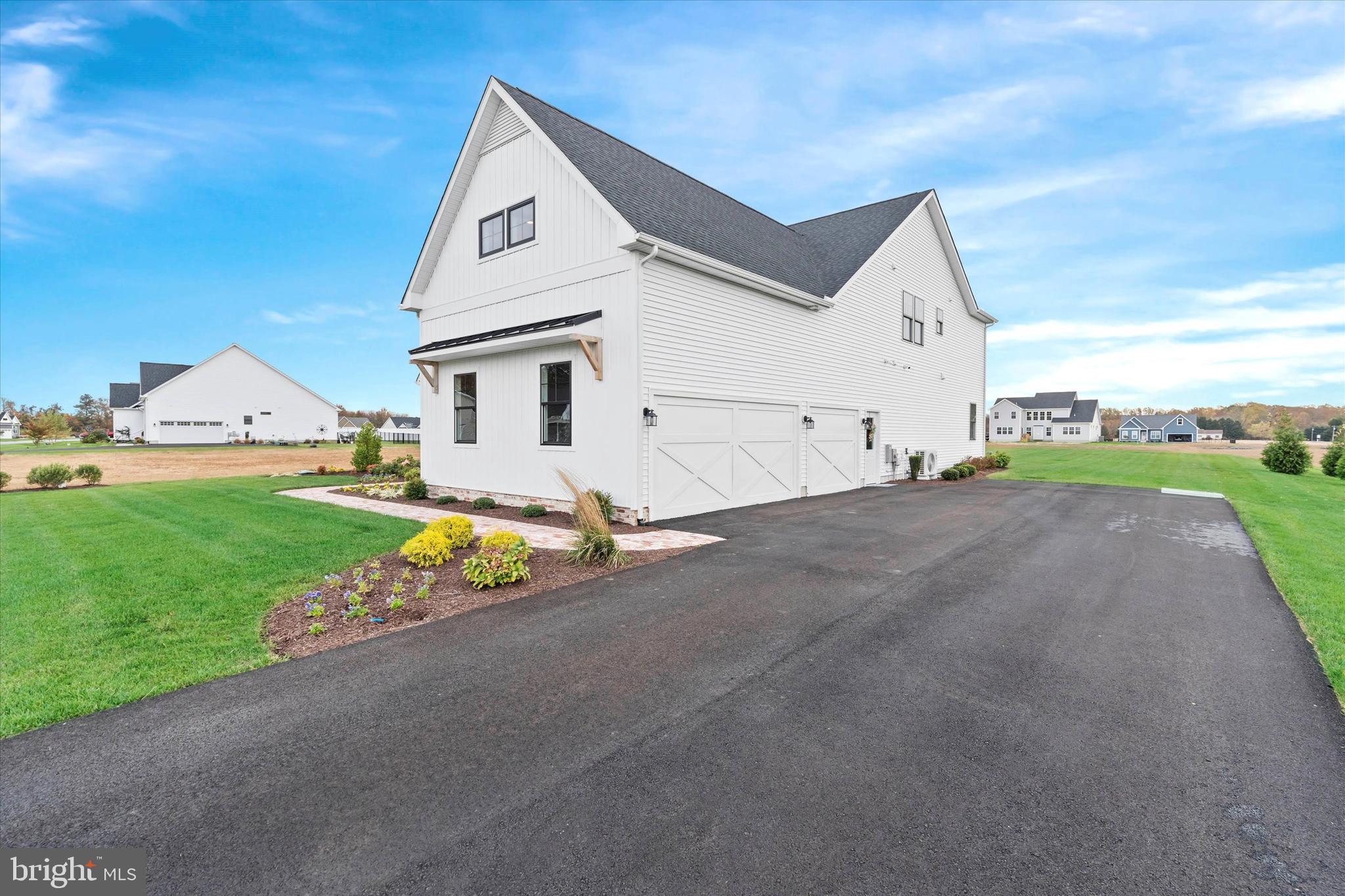 Lot#21 Hummingbird Road Ellendale, DE 19941 - Photo 6 of 65 Home NOT under construction. Picture of model.