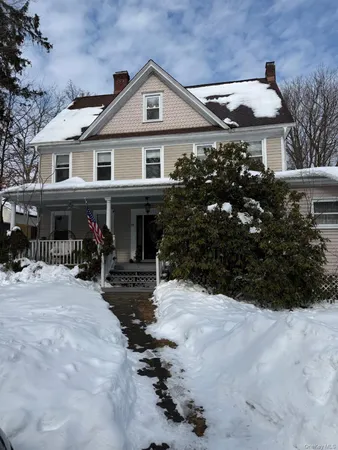 $3,500 | 42 Church Street, Unit 1, Nanuet, NY 10954