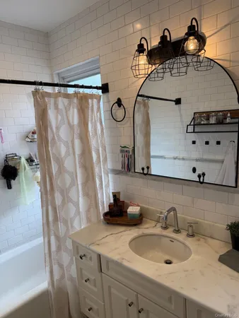 $3,500 | 42 Church Street, Unit 1, Nanuet, NY 10954