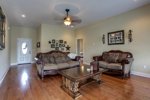 1008 Loganview Way Springfield, TN 37172 - Photo 4 of 16