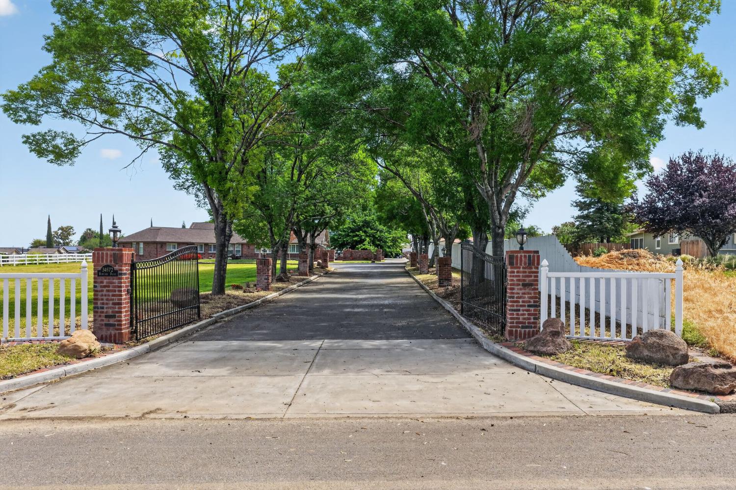 34672 Bernard Road Tracy, CA 95377 - Photo 3 of 62