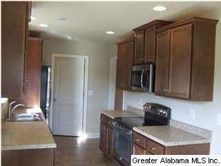 304 Vincent Street Alabaster, AL 35007 - Photo 5 of 9