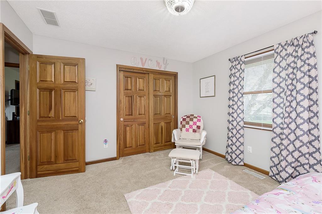 2018 Heather Road Anderson, IN 46012 - Photo 20 of 36 Gallery Image 20