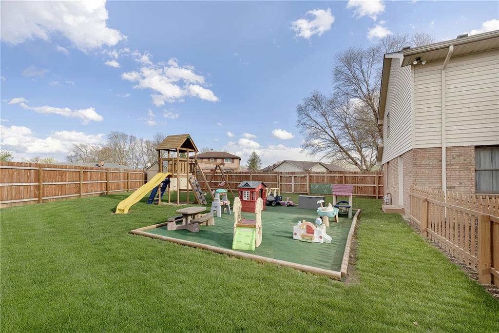 2018 Heather Road Anderson, IN 46012 - Photo 30 of 36 Gallery Image 30