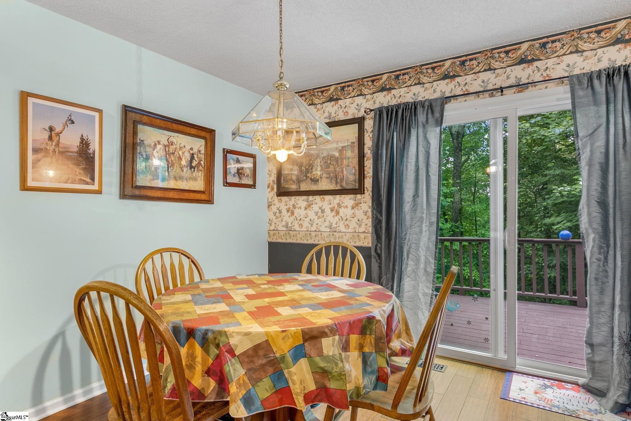 155 Cold Mountain View Cleveland, SC 29635 - Photo 9 of 36