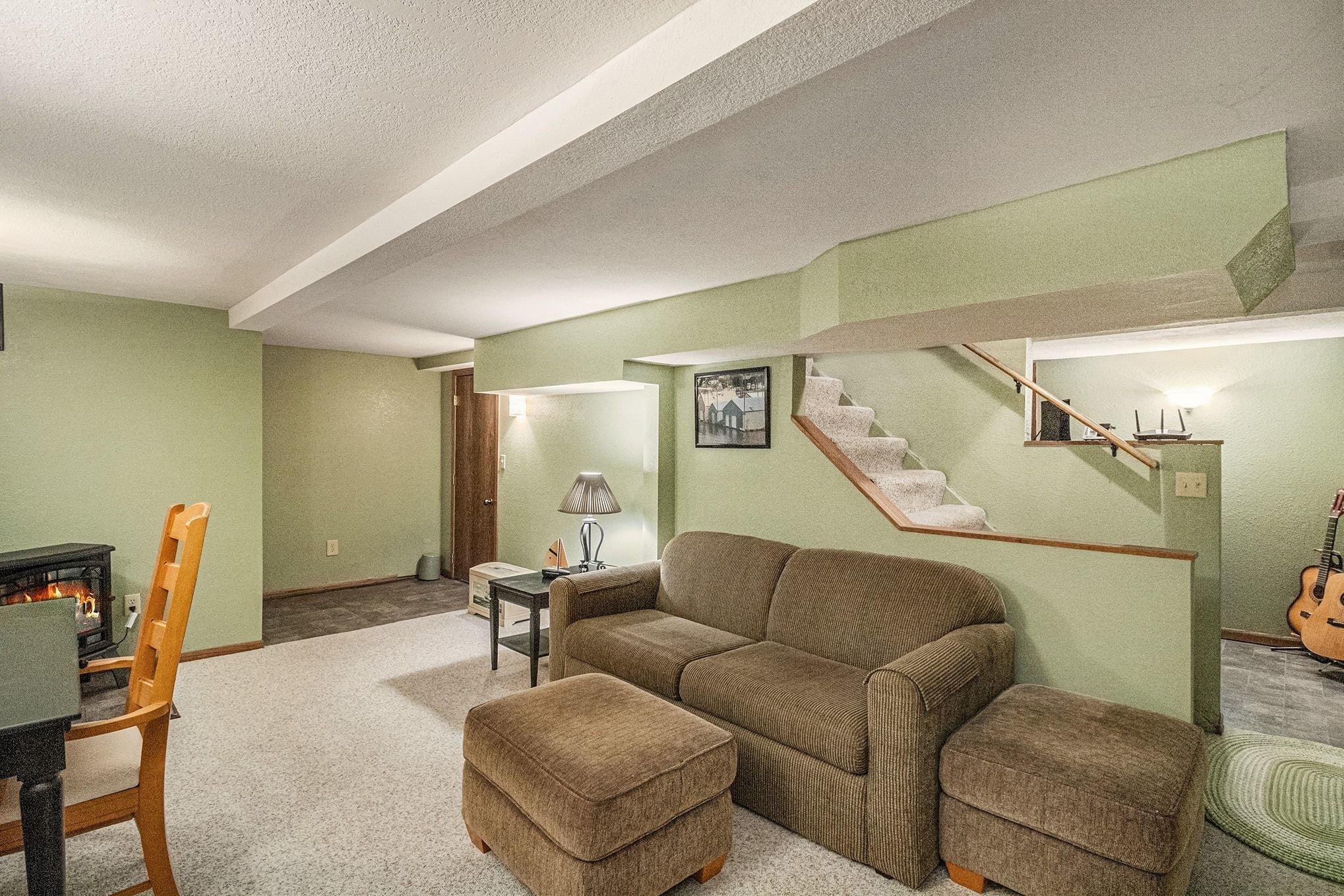 613 Hawthorn Street Red Wing, MN 55066 - Photo 24 of 40