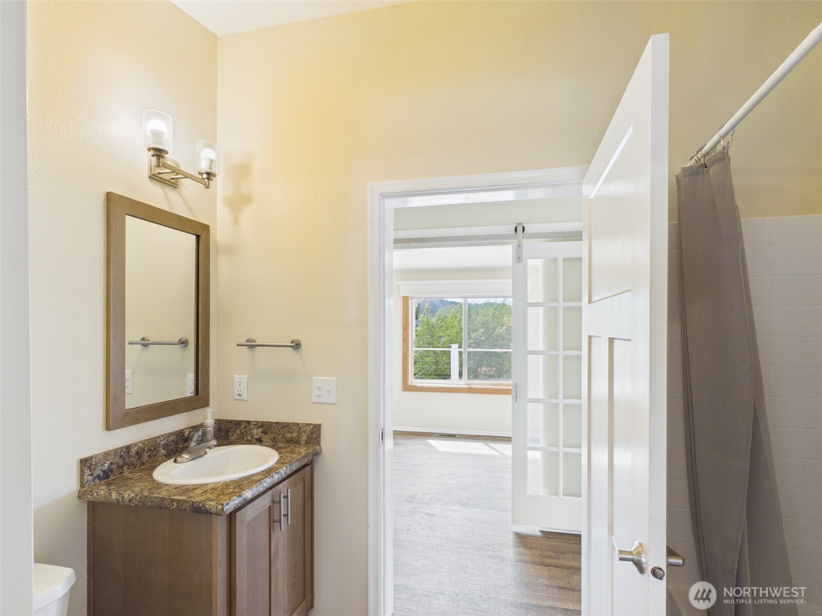 220 Center Road Republic, WA 99166 - Photo 14 of 40