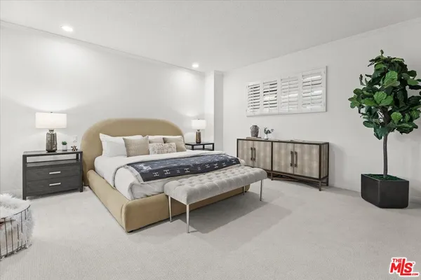 $1,395,000 | 1333 South Beverly Glen Boulevard, Unit 405, Los Angeles, CA 90024