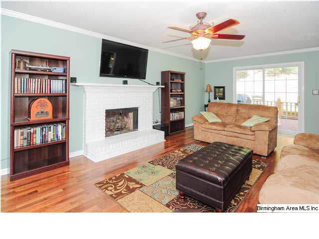 1406 Secretariat Drive Helena, AL 35080 - Photo 5 of 32