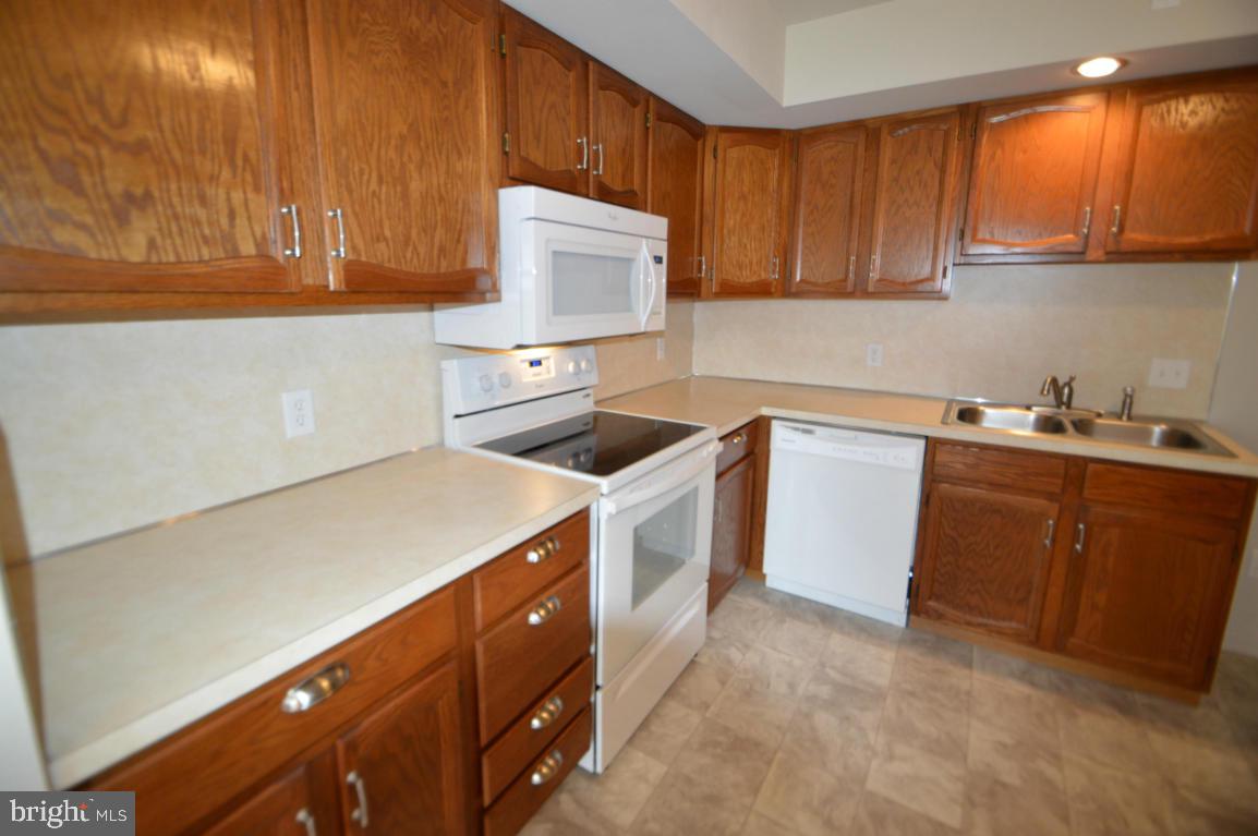 1981 Mountain View Road Middletown, PA 17057 - Photo 3 of 10 Gallery Image 3