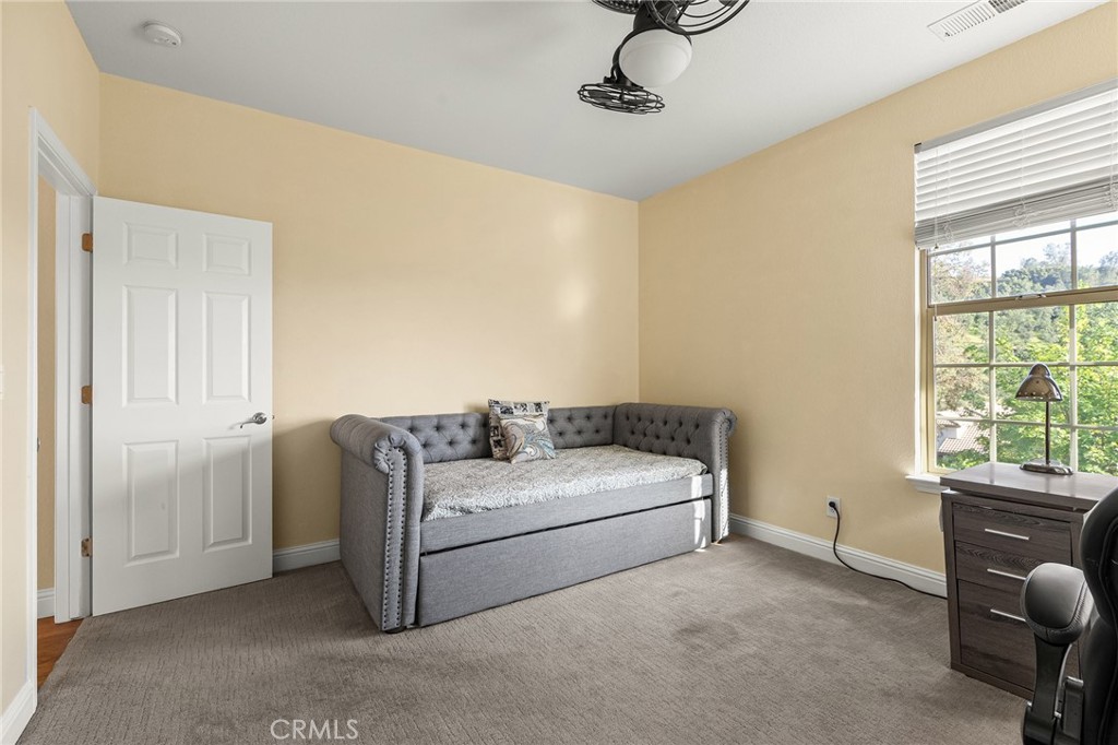 3560 Shadowtree Lane Chico, CA 95928 - Photo 28 of 52 a living room with furniture and a window