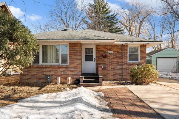 $165,000 | 506 12th Street Northeast, Austin, MN 55912