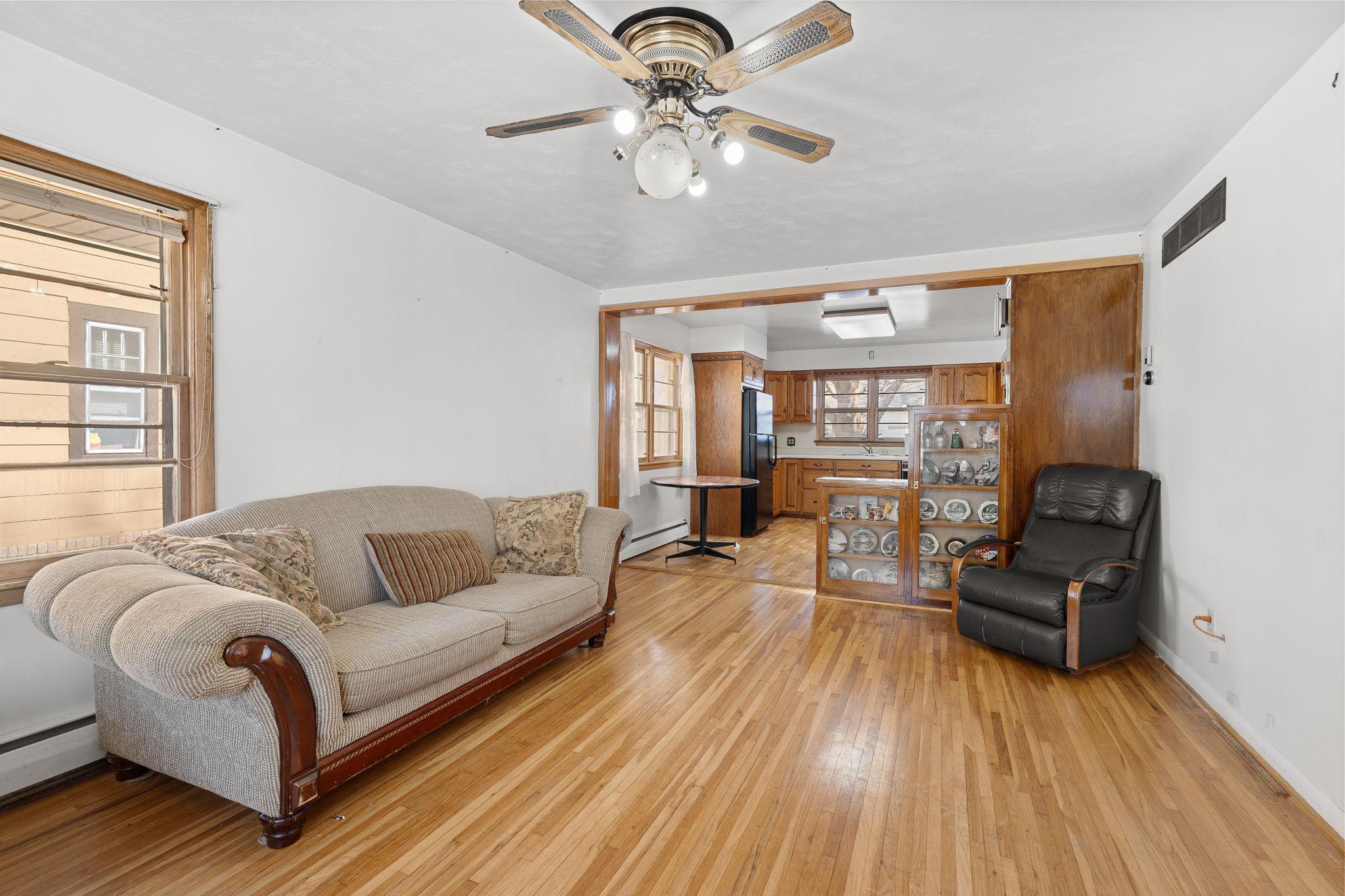 506 12th Street Northeast Austin, MN 55912 - Photo 7 of 30