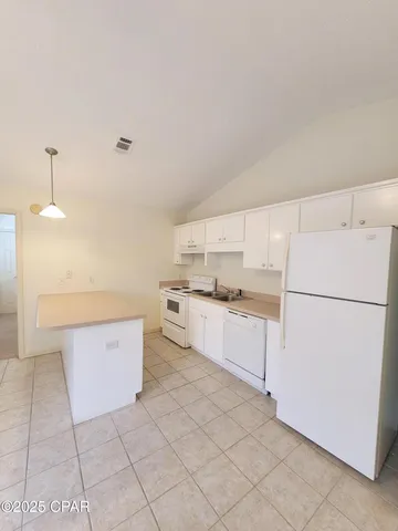 $1,400 | 5522 Pinetree Avenue, Panama City, FL 32408