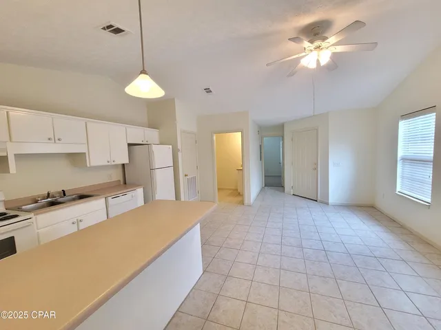 $1,400 | 5522 Pinetree Avenue, Panama City, FL 32408