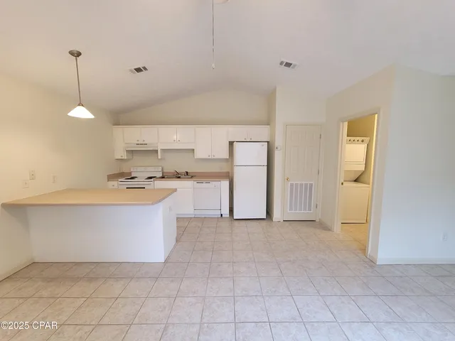 $1,400 | 5522 Pinetree Avenue, Panama City, FL 32408