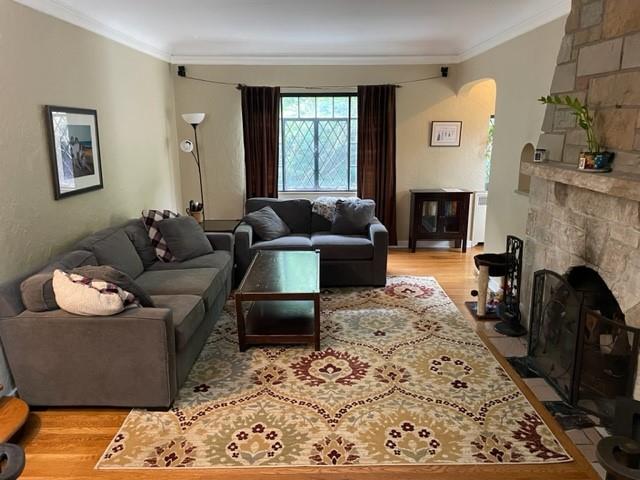 460 Arden Road Pittsburgh, PA 15216 - Photo 3 of 15 Gallery Image 3