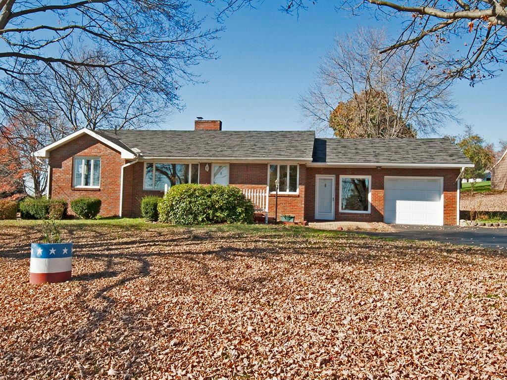 4456 Ellwood Road New Castle, PA 16101 - Photo 2 of 25 Solid brick ranch on a fabulous 1+ acre lot!