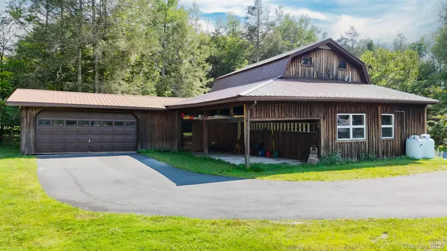 $849,000 | 15 Deans Way, Neversink, NY 12765