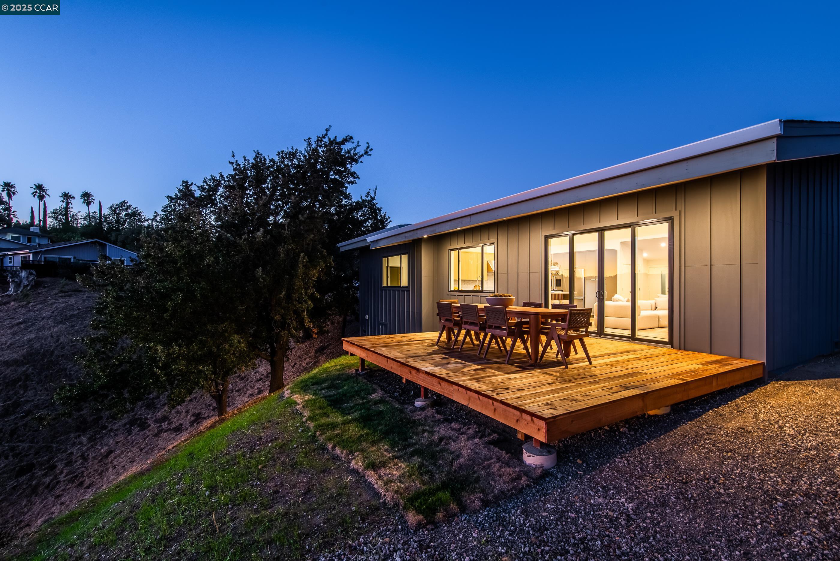 105 Hillcroft Way Walnut Creek, CA 94597 - Photo 52 of 56 a view of a backyard with sitting area