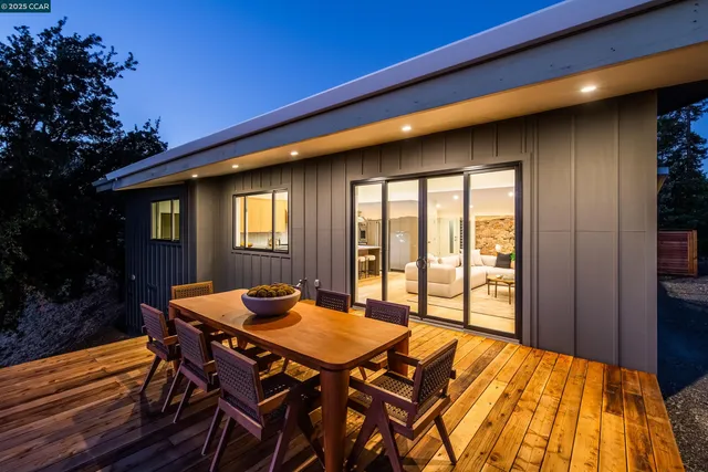 $1,700,000 | 105 Hillcroft Way, Walnut Creek, CA 94597