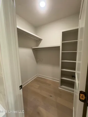 $359,000 | 107 Southern Oak Way, Canton, MS 39046