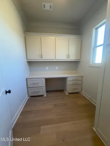 $359,000 | 107 Southern Oak Way, Canton, MS 39046