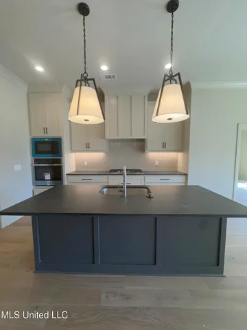 $359,000 | 107 Southern Oak Way, Canton, MS 39046