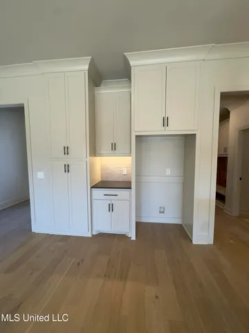 $359,000 | 107 Southern Oak Way, Canton, MS 39046