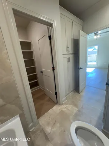 $359,000 | 107 Southern Oak Way, Canton, MS 39046