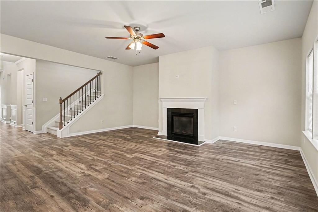 2464 Hanover Woods Road Lithonia, GA 30058 - Photo 5 of 34