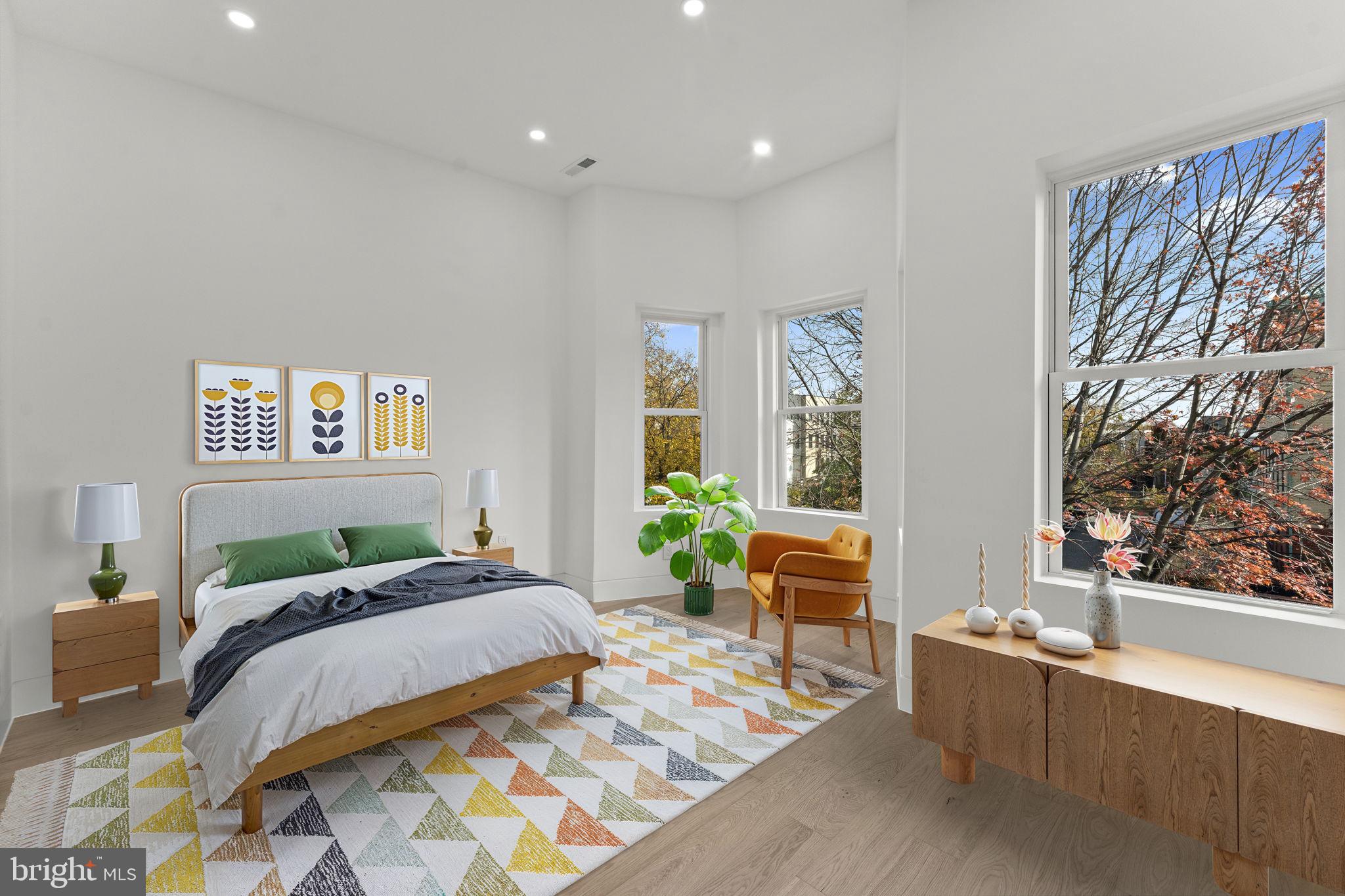 1016 5th Street Northeast Washington, DC 20002 - Photo 27 of 51 3rd Upper Level Large BR (V-Staged)