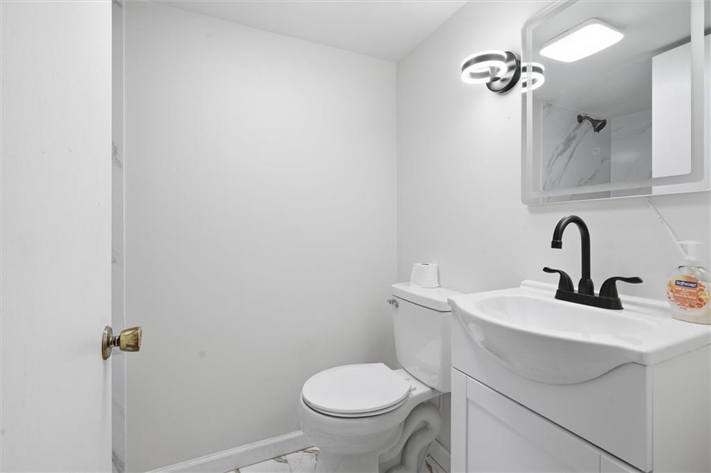 110 Cooper Road Venetia, PA 15367 - Photo 36 of 49 Gallery Image 36