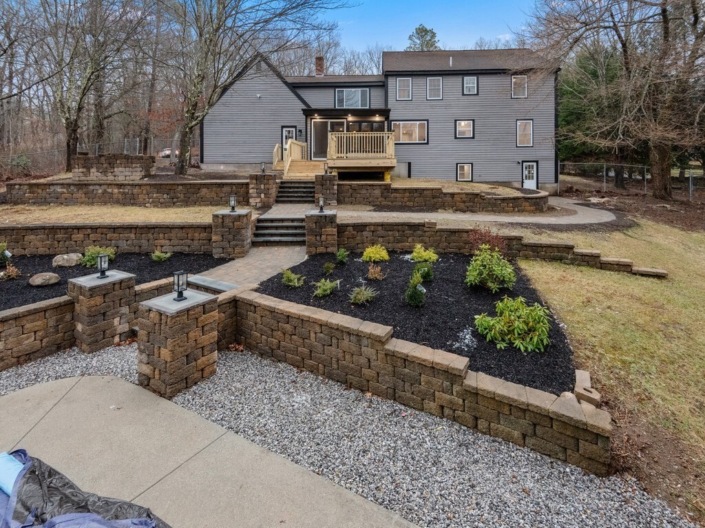 539 Longley Road Groton, MA 01450 - Photo 6 of 39 Gallery Image 6