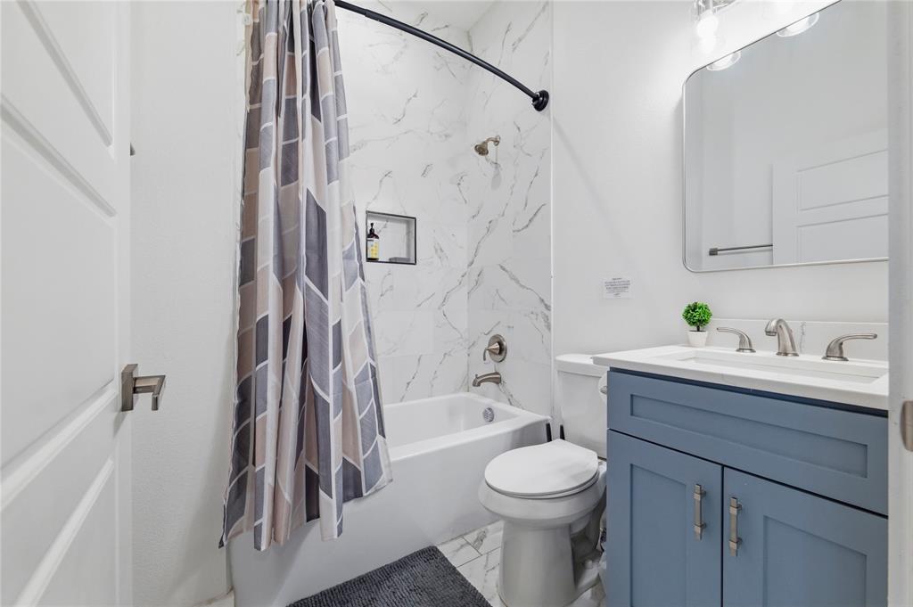 2406 Merlin Street Dallas, TX 75215 - Photo 28 of 36