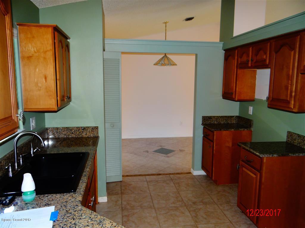 4 kitchen