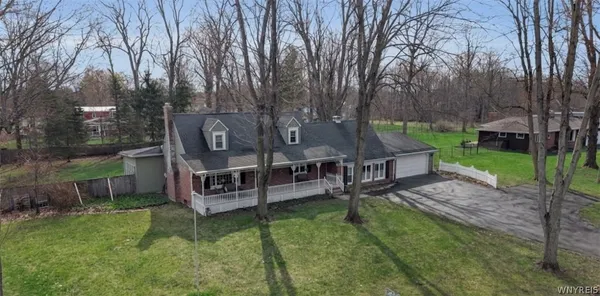 $449,000 | 4505 East Overlook Drive, Clarence, NY 14221