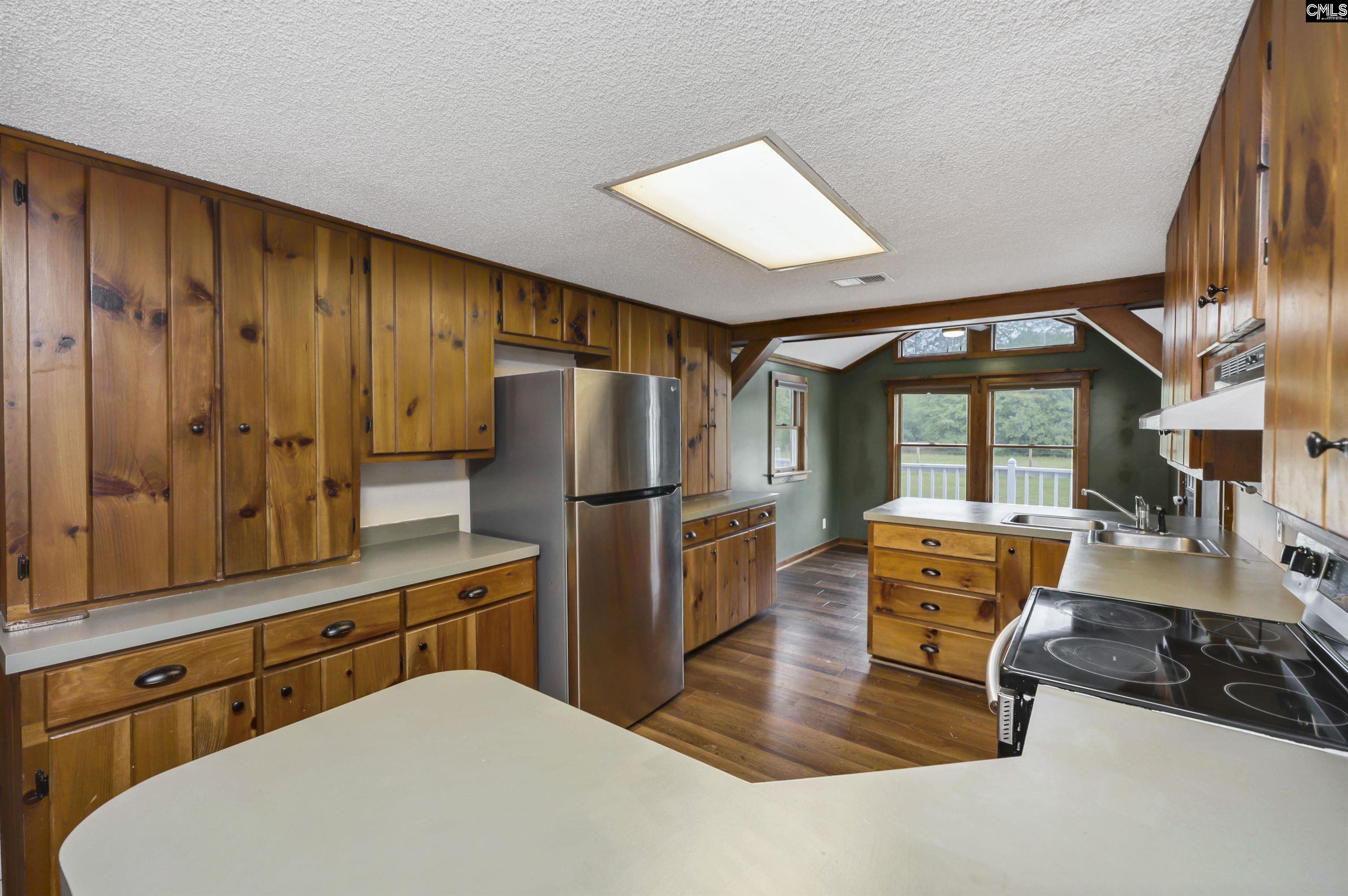 181 State Rd S-28-373 Camden, SC 29020 - Photo 13 of 32