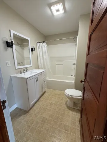 $1,950 | 142 Lenox Avenue, Oneida, NY 13421