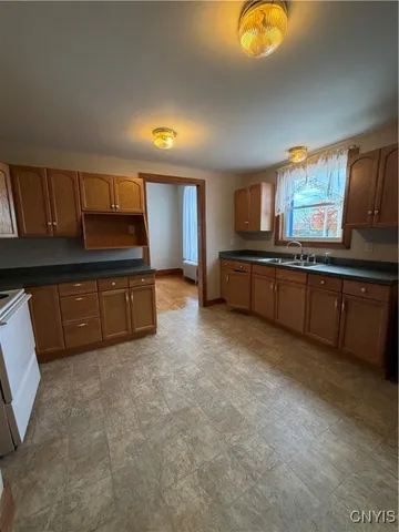 $1,950 | 142 Lenox Avenue, Oneida, NY 13421