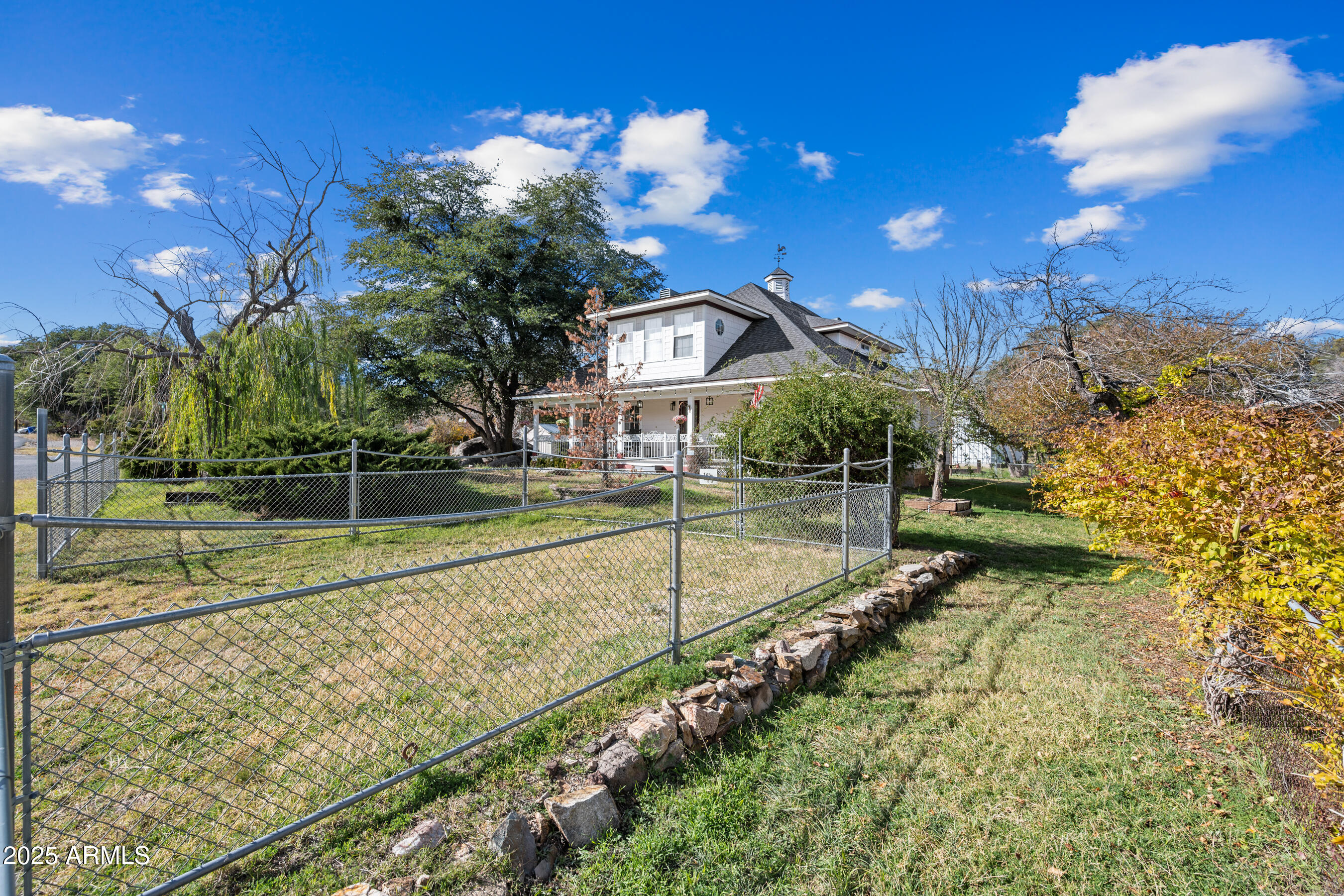 17288 Foothill Road Yarnell, AZ 85362 - Photo 2 of 79 a view of a house with a big yard
