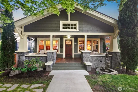 $1,585,000 | 5119 Meridian Avenue North, Seattle, WA 98103