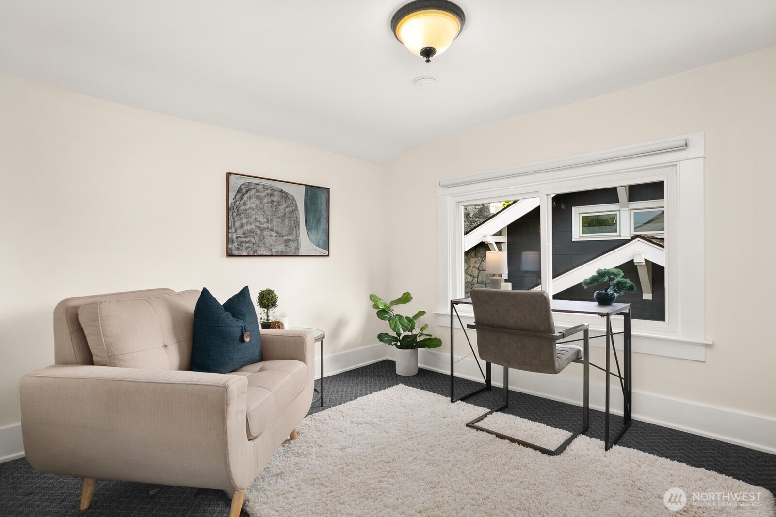 5119 Meridian Avenue North Seattle, WA 98103 - Photo 20 of 39