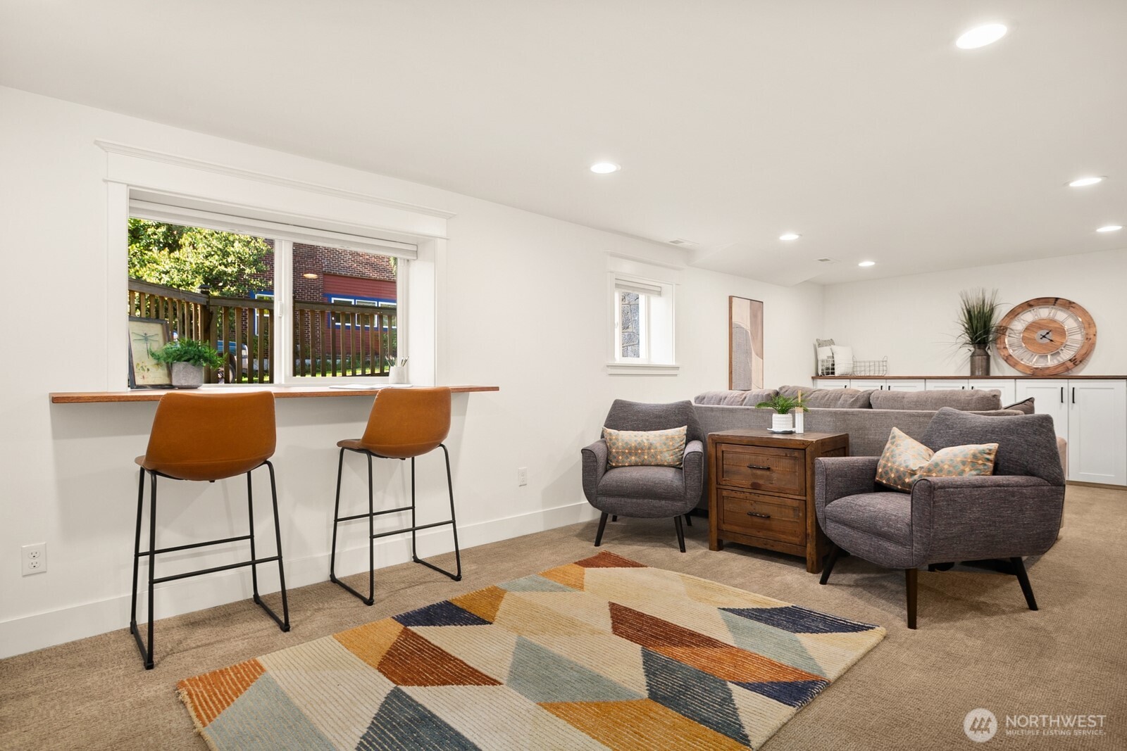 5119 Meridian Avenue North Seattle, WA 98103 - Photo 22 of 39