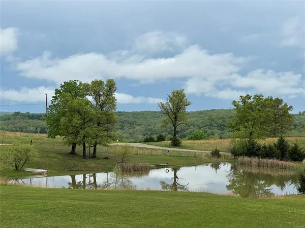 $597,000 | 31321 Highway Ac Lebanon Mo 65536, Lebanon, MO 65536