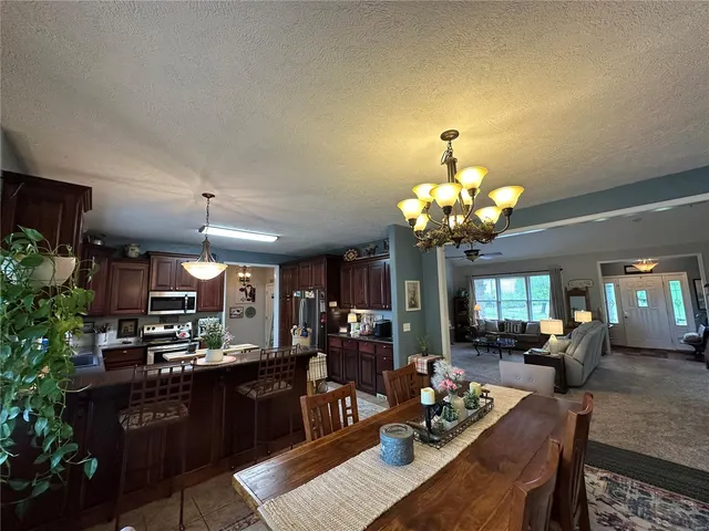 $597,000 | 31321 Highway Ac Lebanon Mo 65536, Lebanon, MO 65536