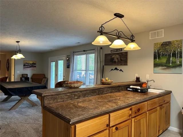 $597,000 | 31321 Highway Ac Lebanon Mo 65536, Lebanon, MO 65536