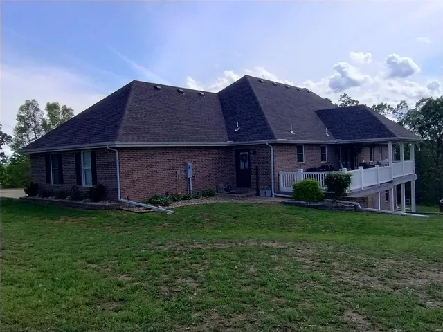 $597,000 | 31321 Highway Ac Lebanon Mo 65536, Lebanon, MO 65536